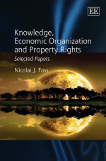 知识、经济组织与产权